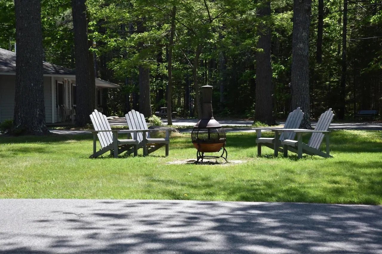 Acadia Pines 2* Bar Harbor