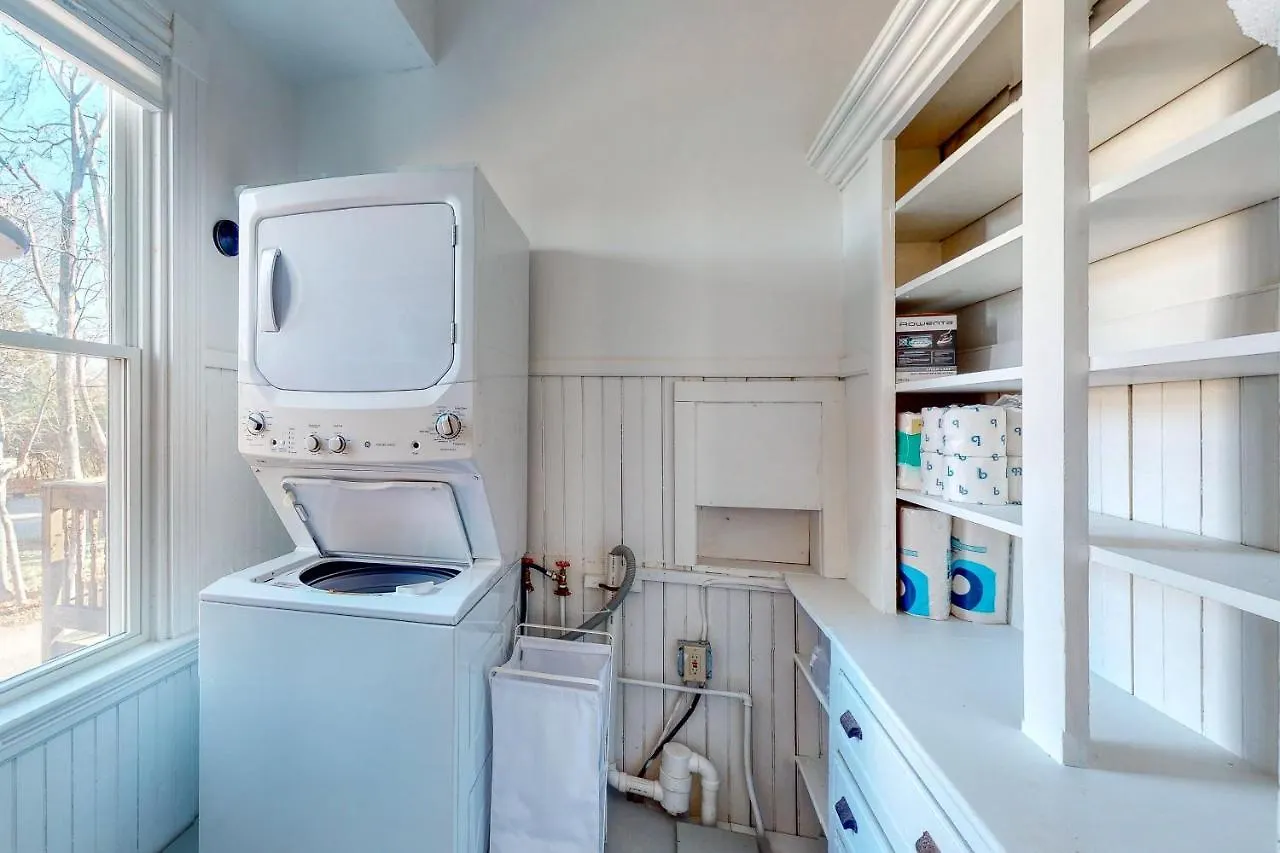 Meadow Hideaway * Bar Harbor