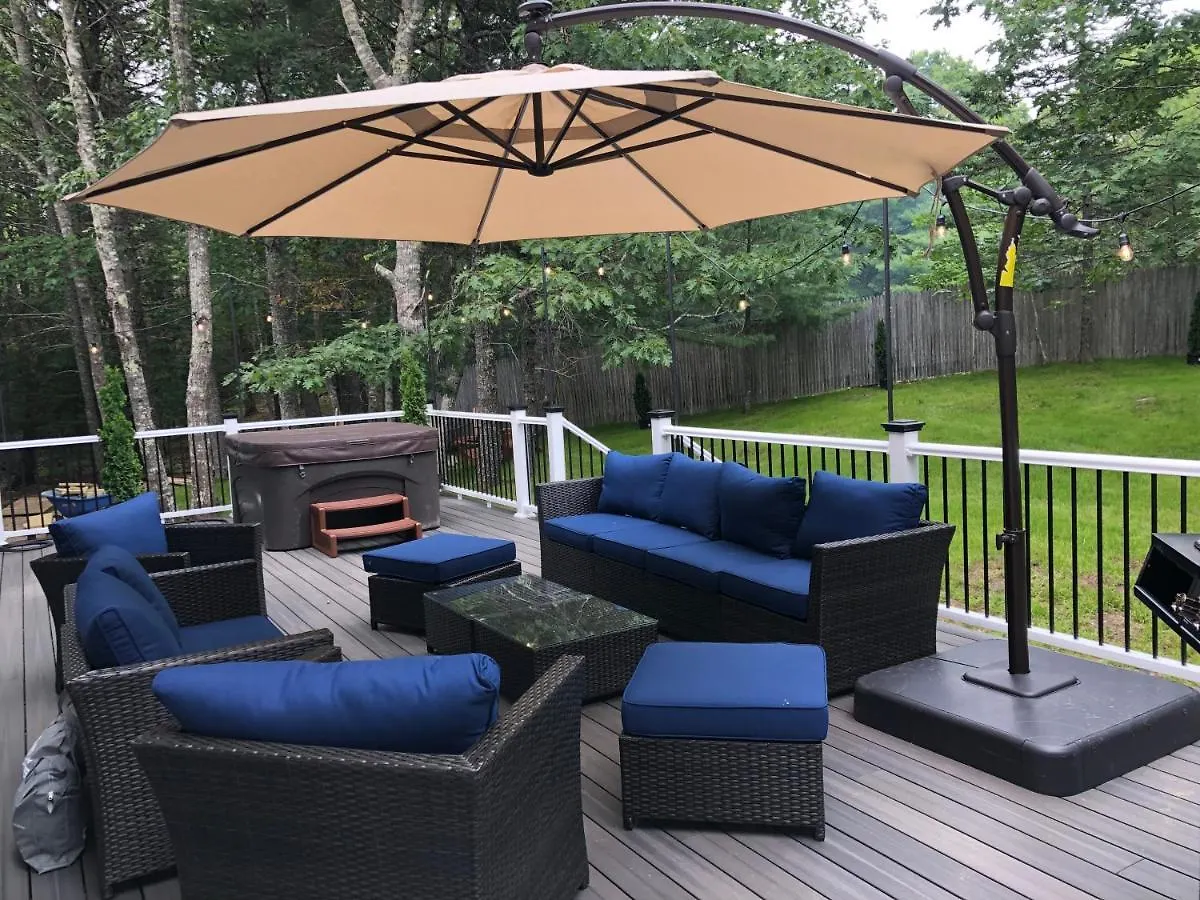 The Mighty Oaks Retreat,modern House Acadia Mdi