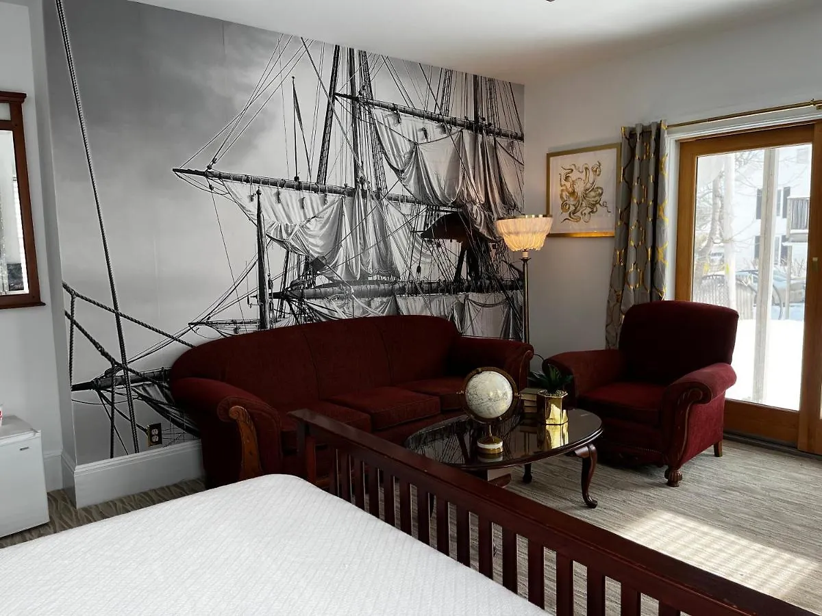 Queen Anne's Revenge Otel Bar Harbor