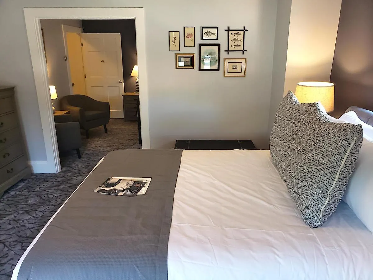 Inn Little Fig 3*