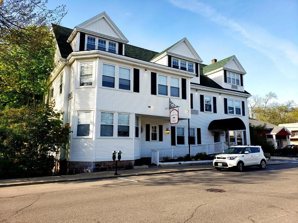 Inn Little Fig Bar Harbor