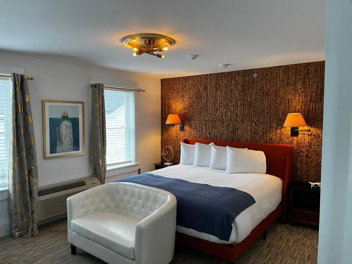 Queen Anne's Revenge 3* Bar Harbor
