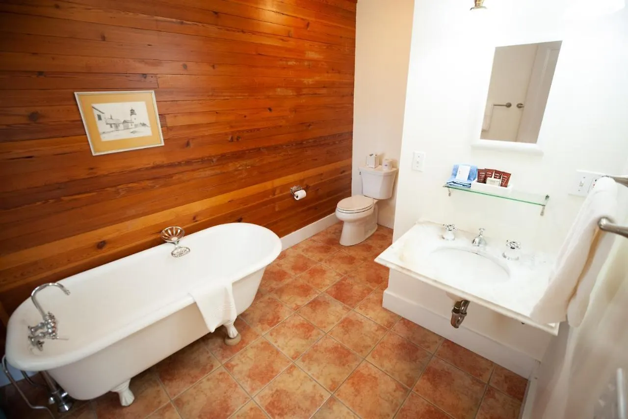 Yellow House B&B 바 하버