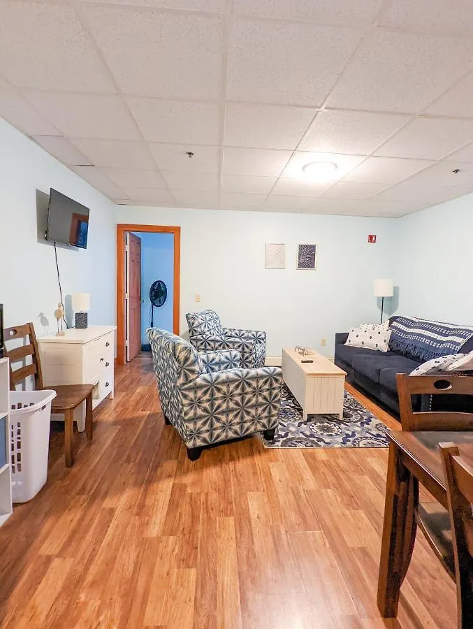 Downtown In Apartment *