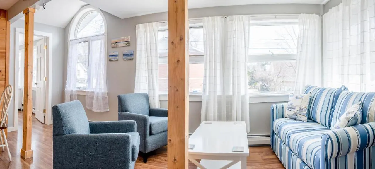 Main Street Downtown Apartment