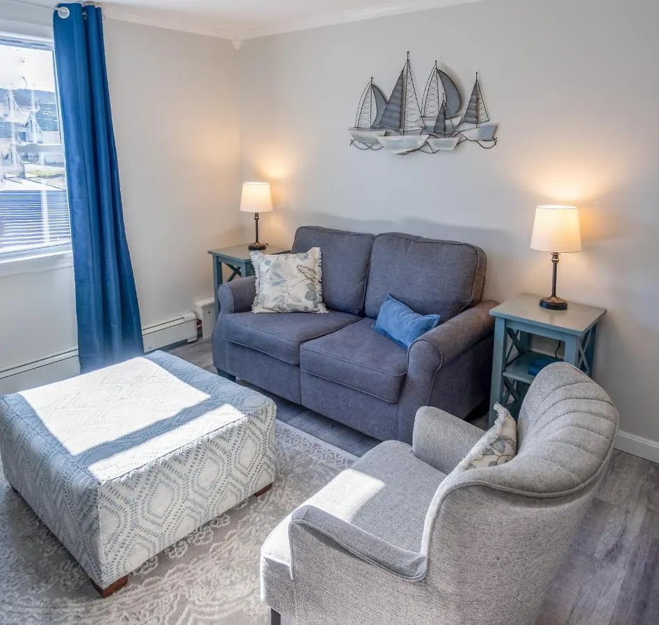 Main Street Downtown Apartment