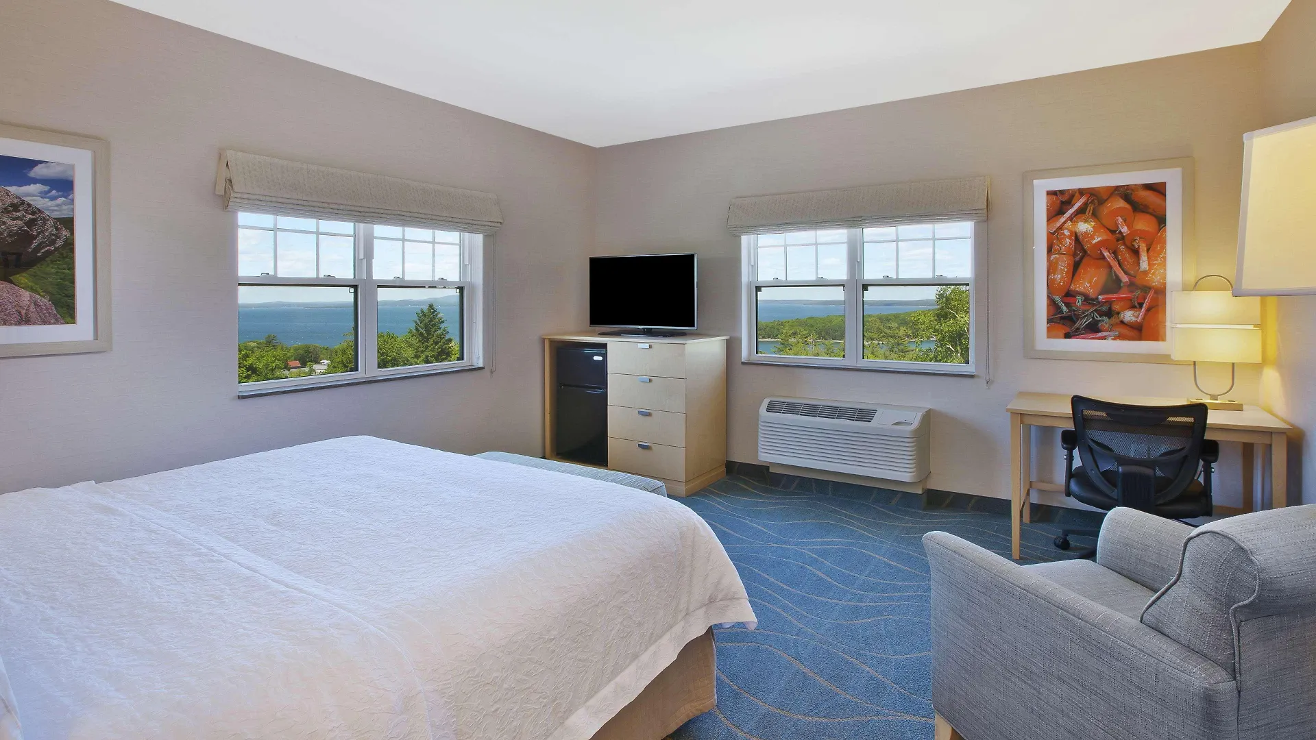 Hampton Hotel 3*