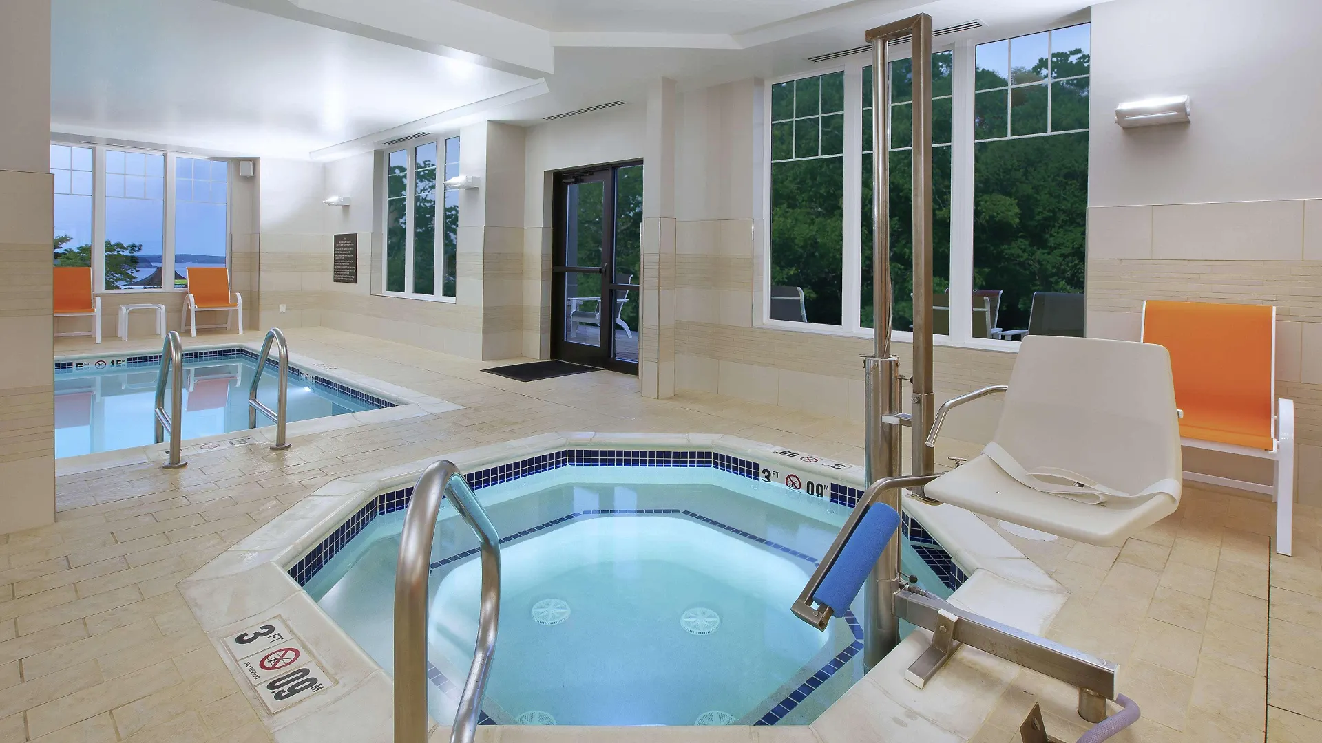 Hampton Hotel 3*
