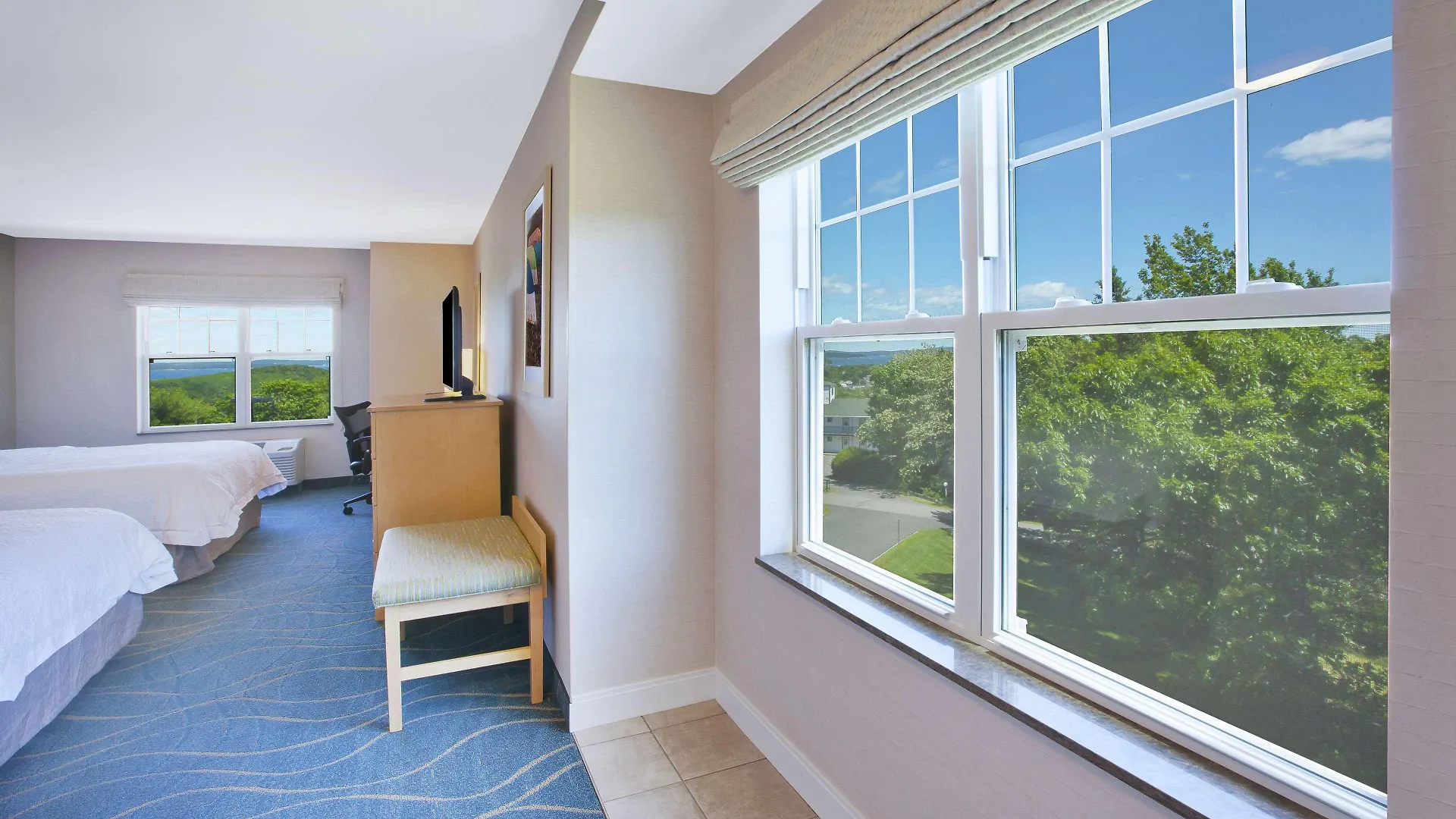 Hotel Hampton