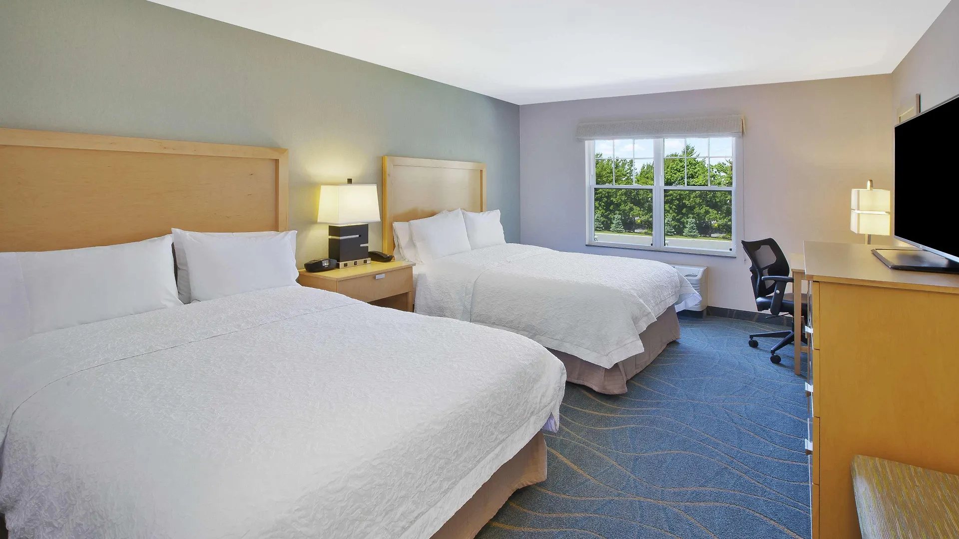 Hampton Hotel