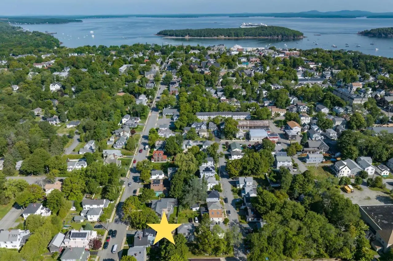Cozy 1br W/ 4min Walk To Downtown Blueberry Hill Apartment Bar Harbor