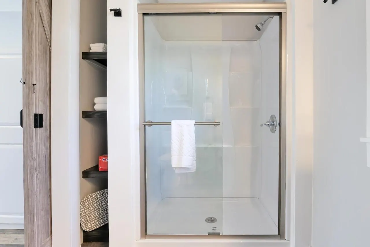 Cozy 1 Bedroom In The Center Of Bh! Inspiration Point *