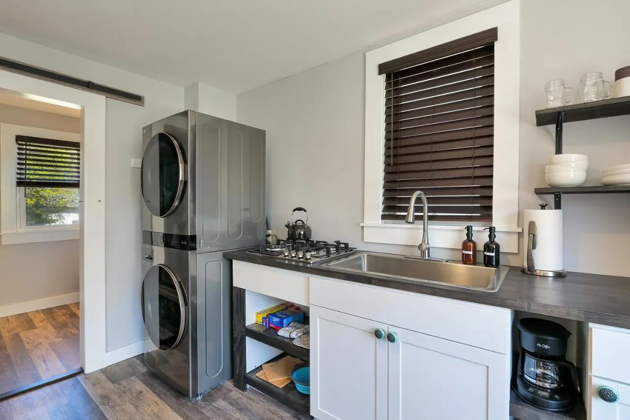 Apartment Cozy 1 Bedroom In The Center Of Bh! Inspiration Point Bar Harbor