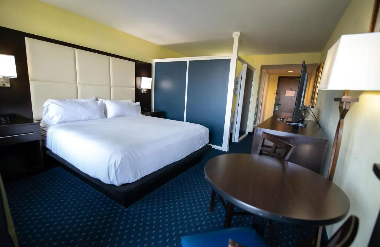 Regency By Ihg Resort
