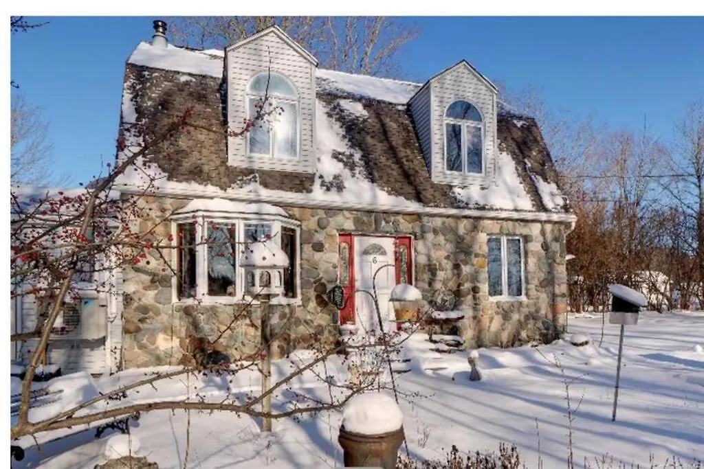 Holiday home 3 Bedroom 2 Bath Carriage House *