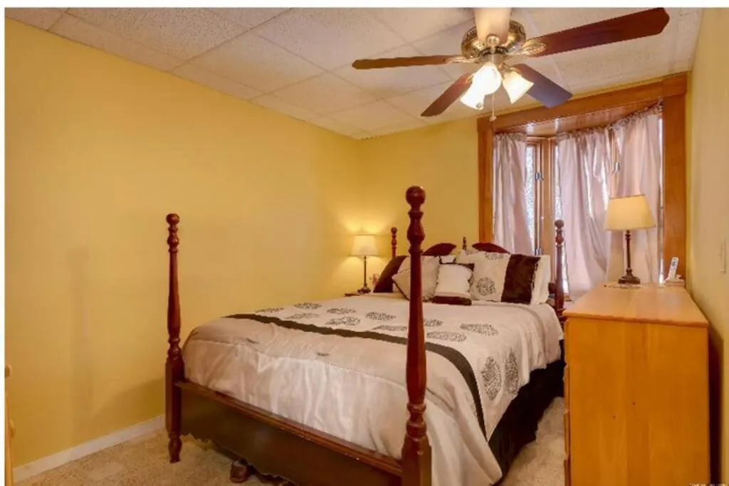3 Bedroom 2 Bath Carriage House Holiday home *