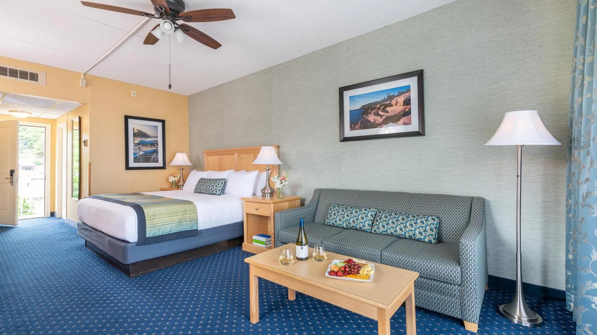 Atlantic Oceanside & Conference Center Otel