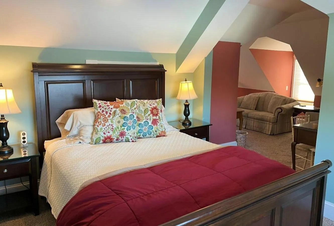 Saltair Waterfront Inn
