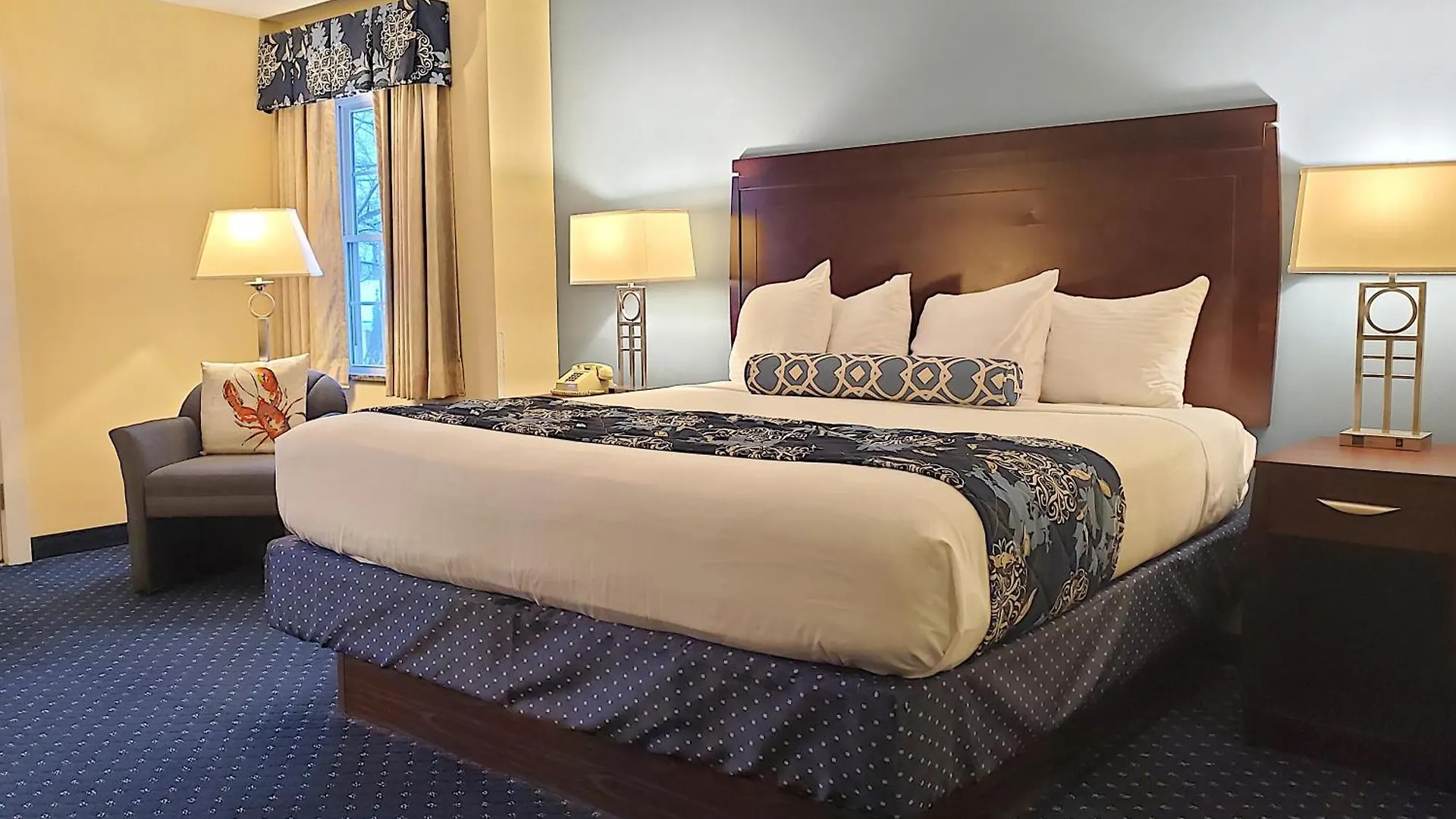 Manor Hotel 3*