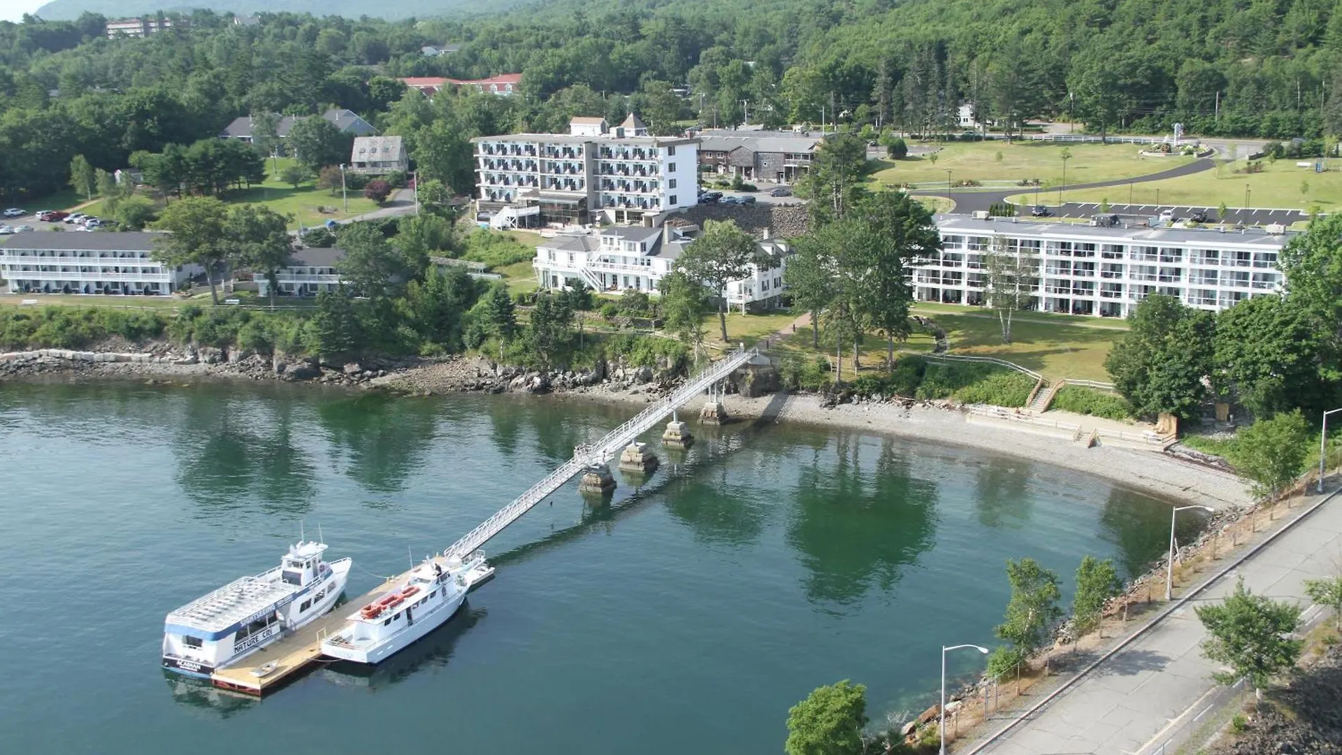 Atlantic Oceanside & Conference Center Hotel