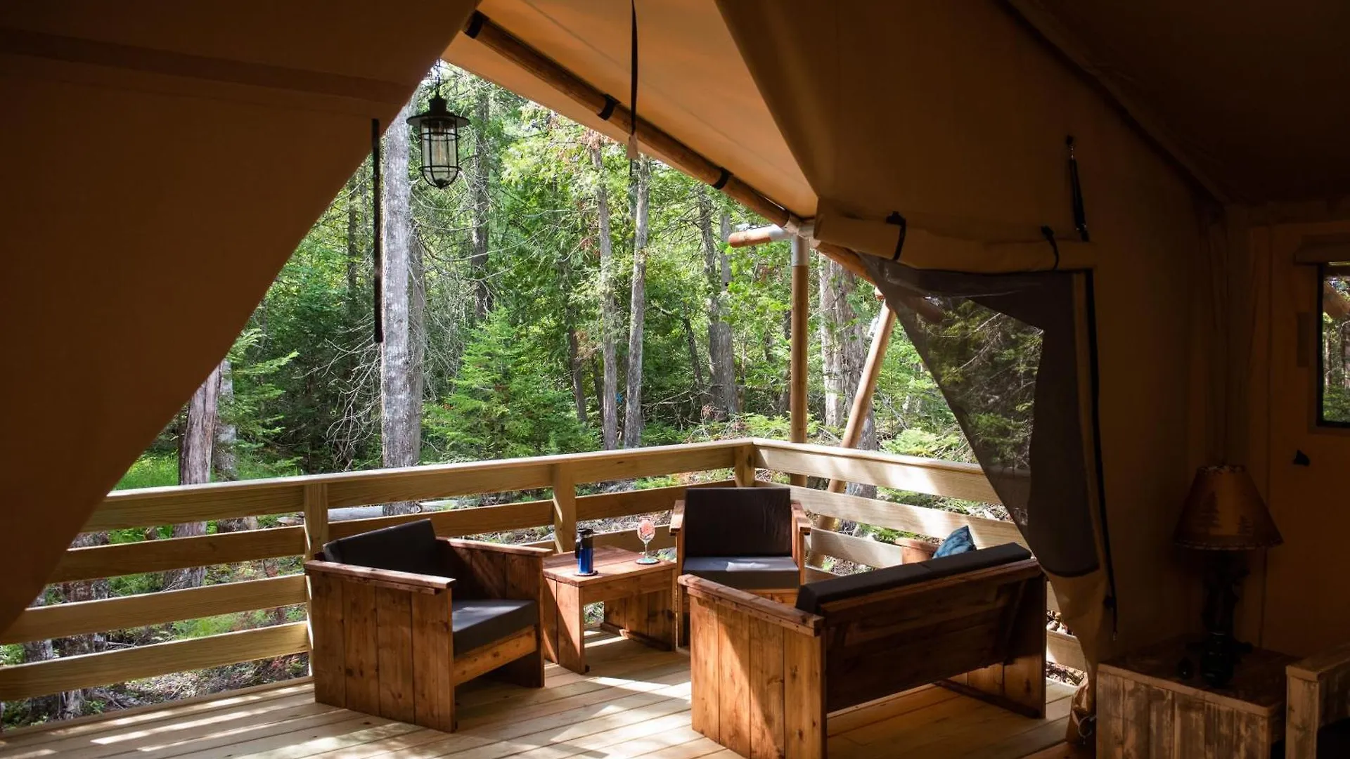 Luxury tent Woods Of Eden Glampground