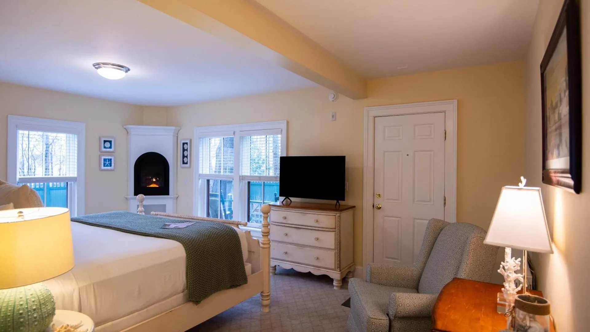 The Primrose 3*