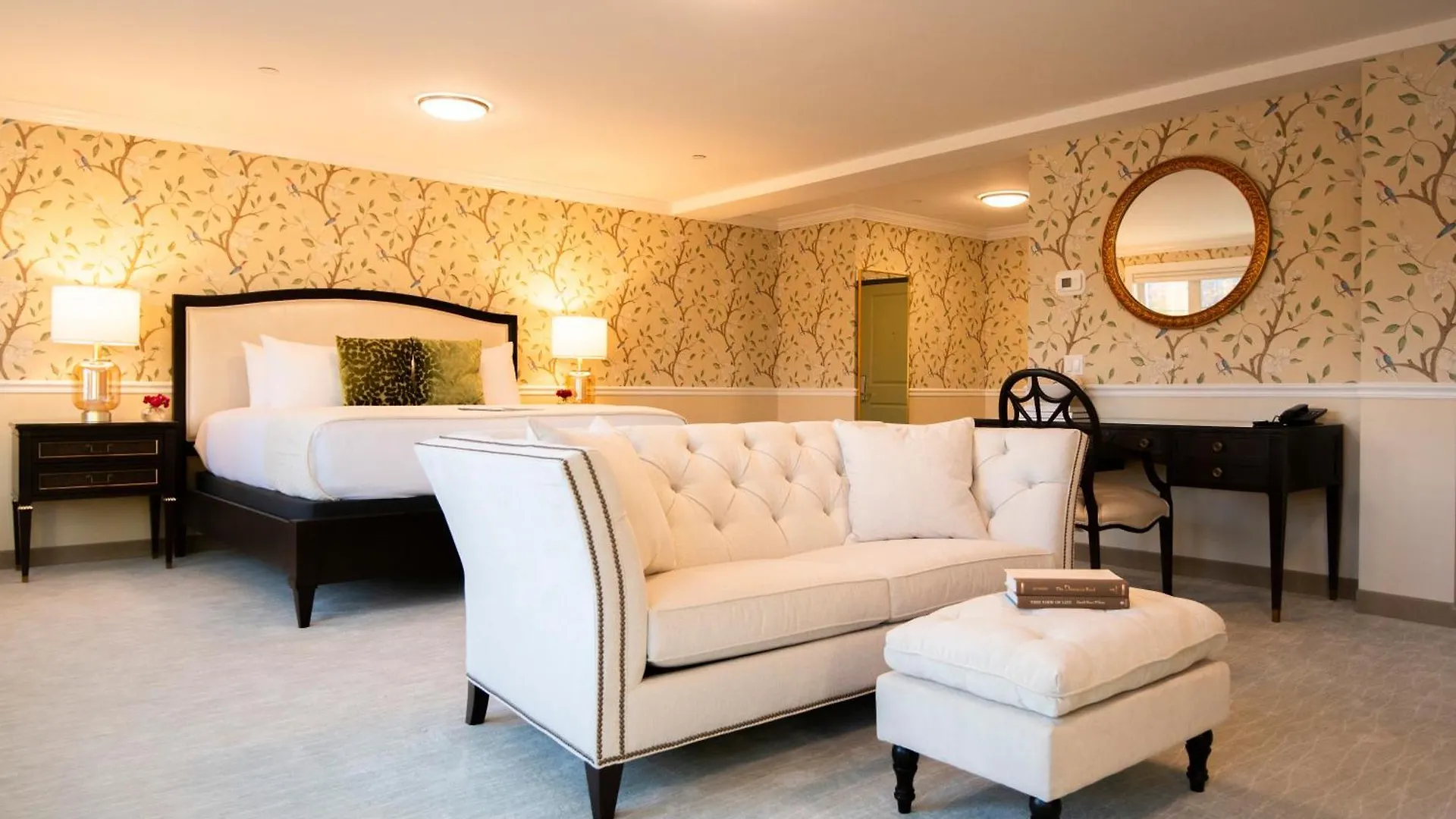 The Pathmaker Otel