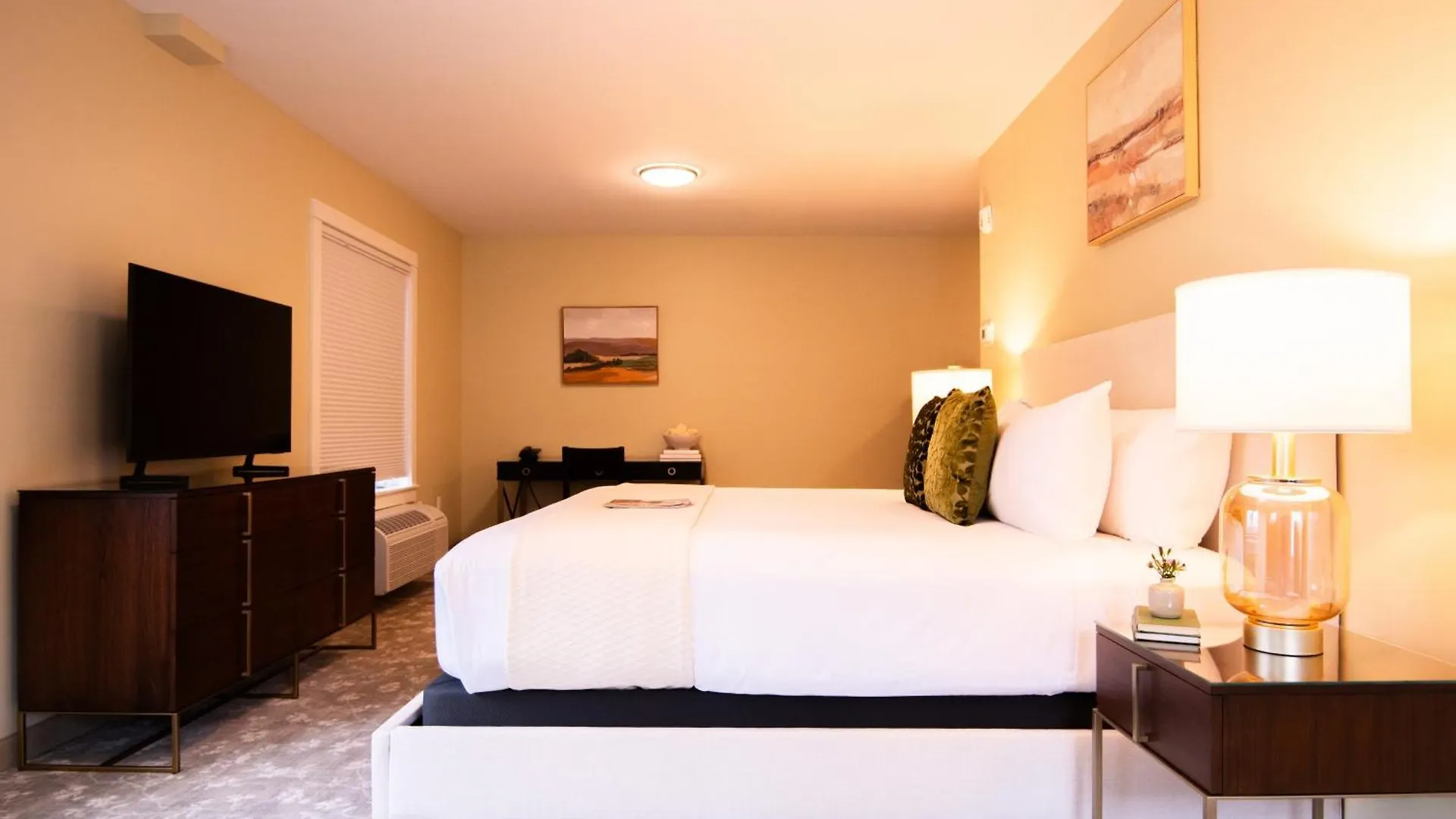 The Pathmaker Otel