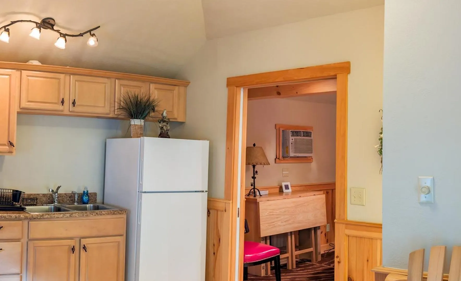 Hinckleys Dreamwood Motel Bar Harbor
