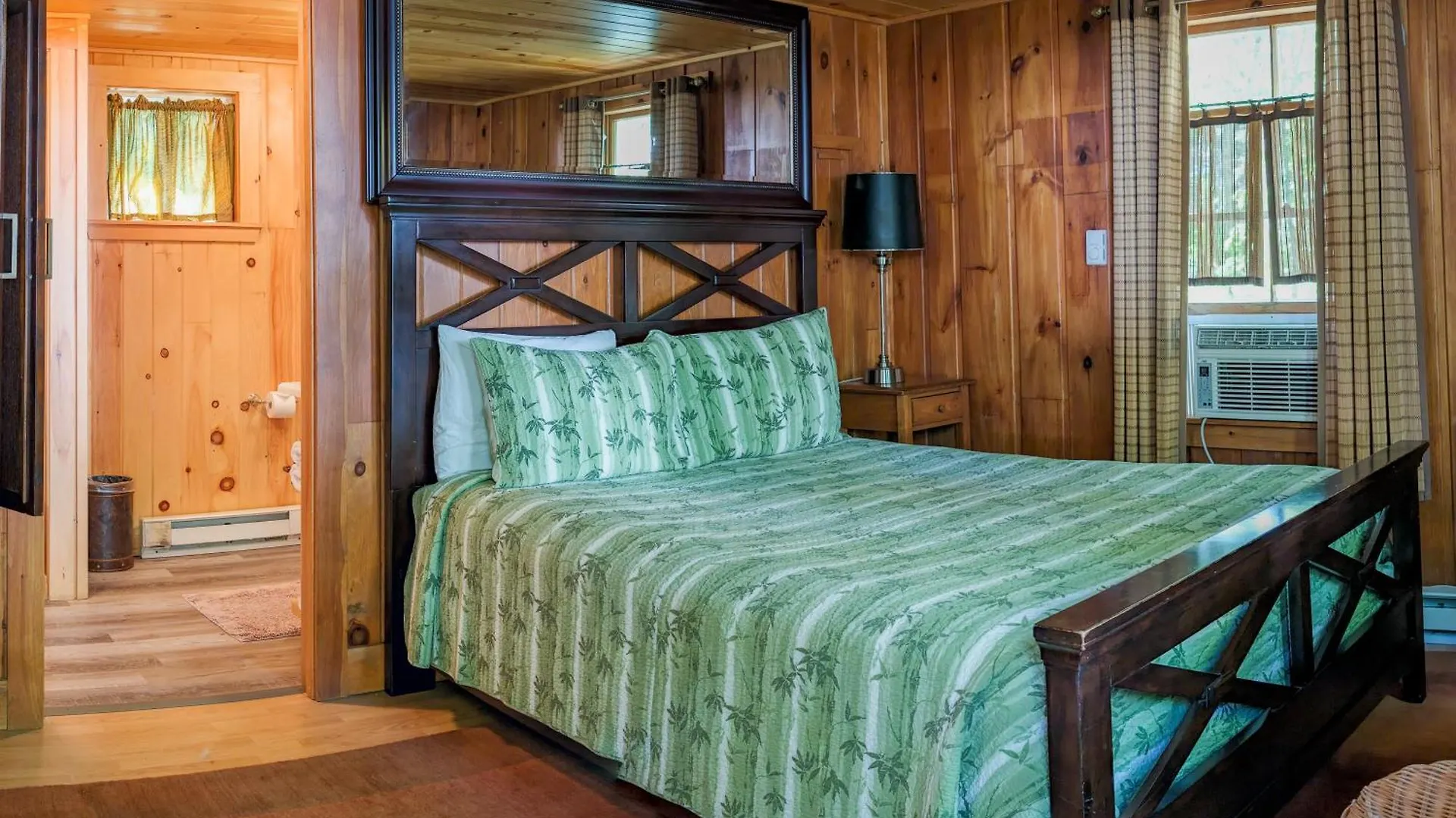 Hinckleys Dreamwood Bar Harbor