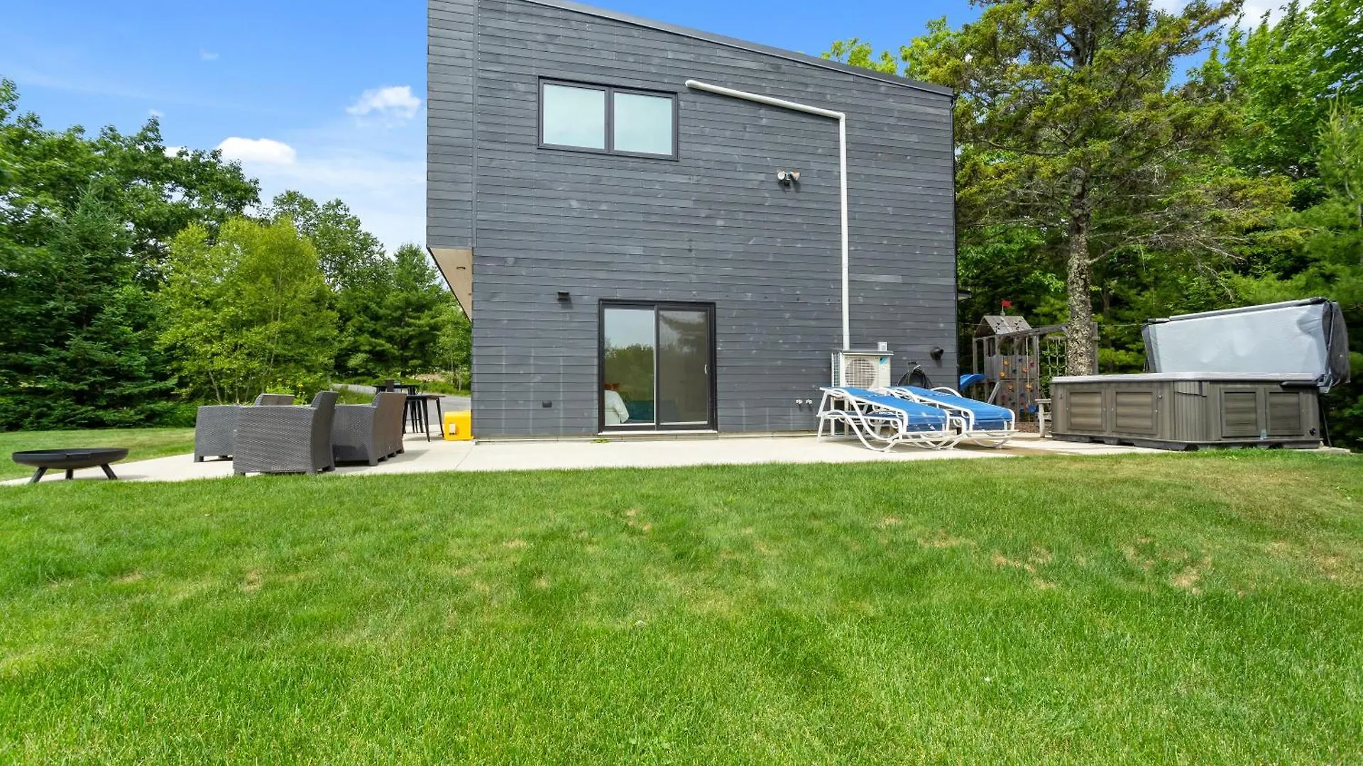 Holiday home Private Oasis Easy Access To Park And Town *