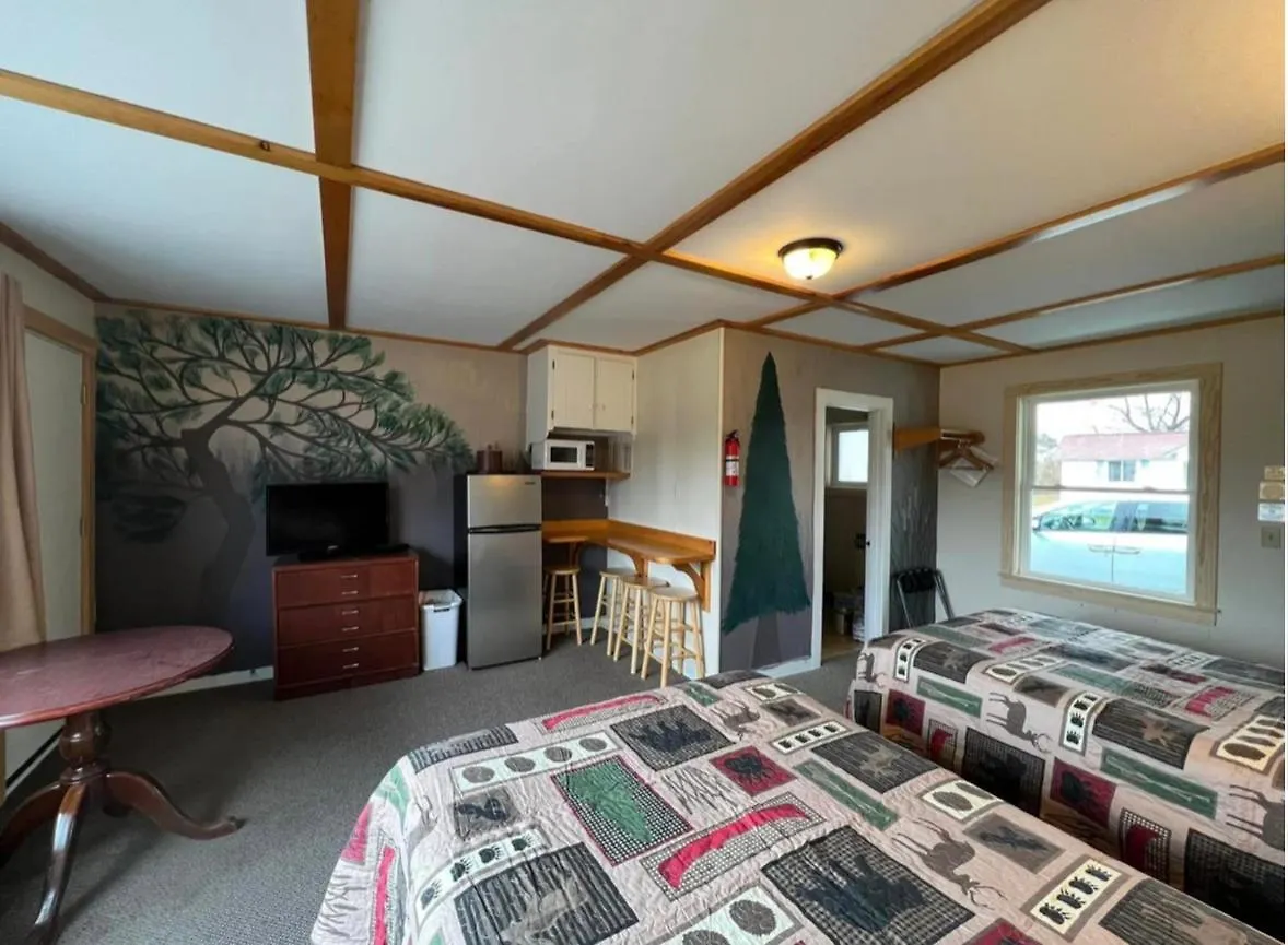 Eden Village And Motel 2*