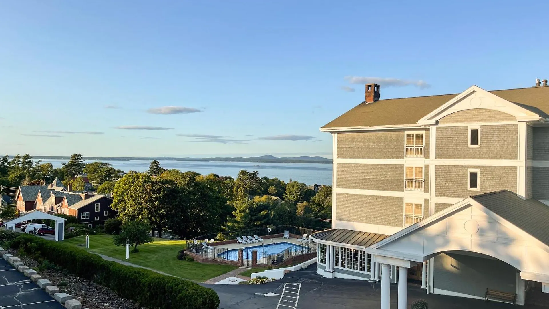 Bluenose - Otel 4*