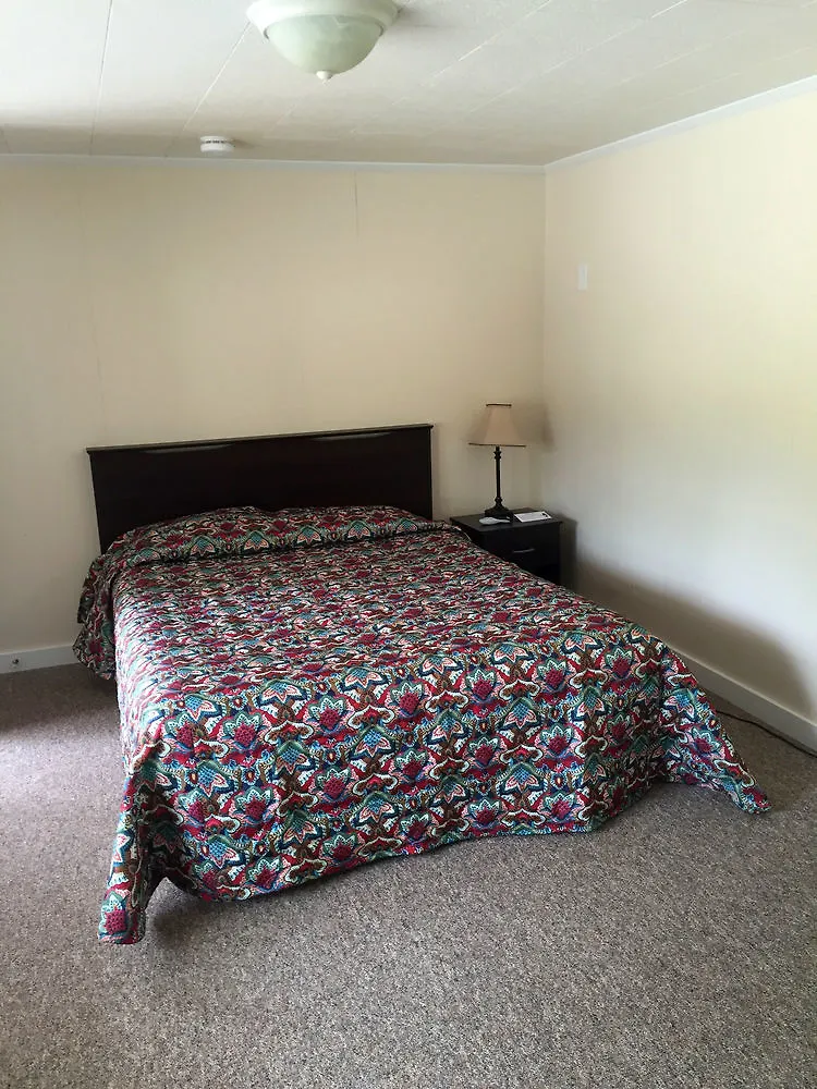Gallagher's Travels And Motel *
