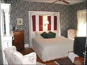 House בר הרבור