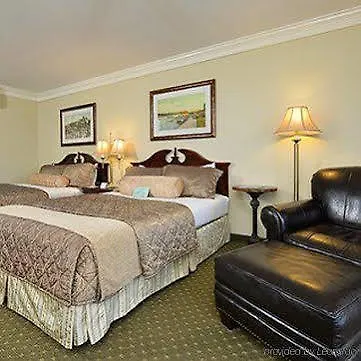 And Otel