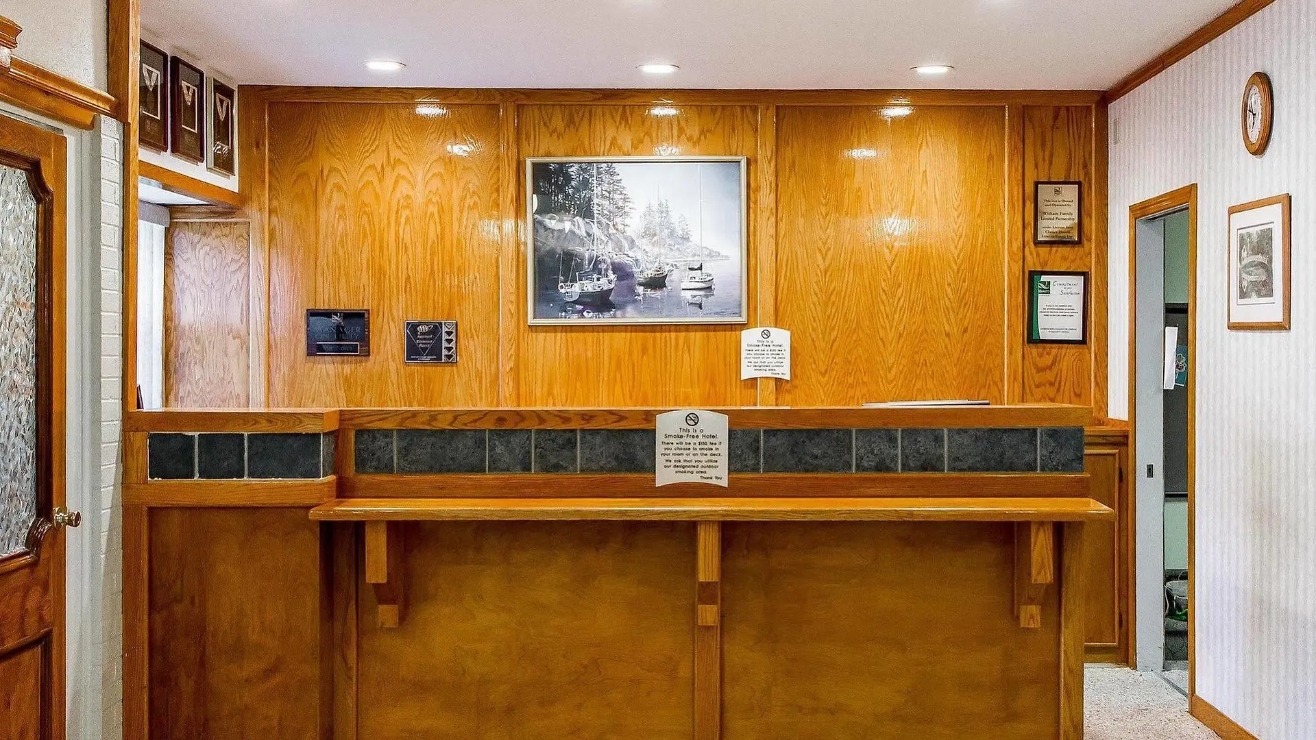 Seasider Hotel