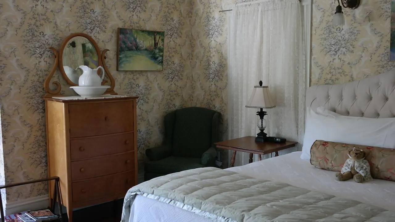 Moseley And The Town Bed & Breakfast 3*