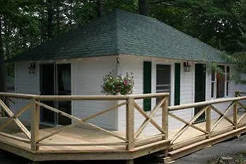 Hinckleys Apartment *