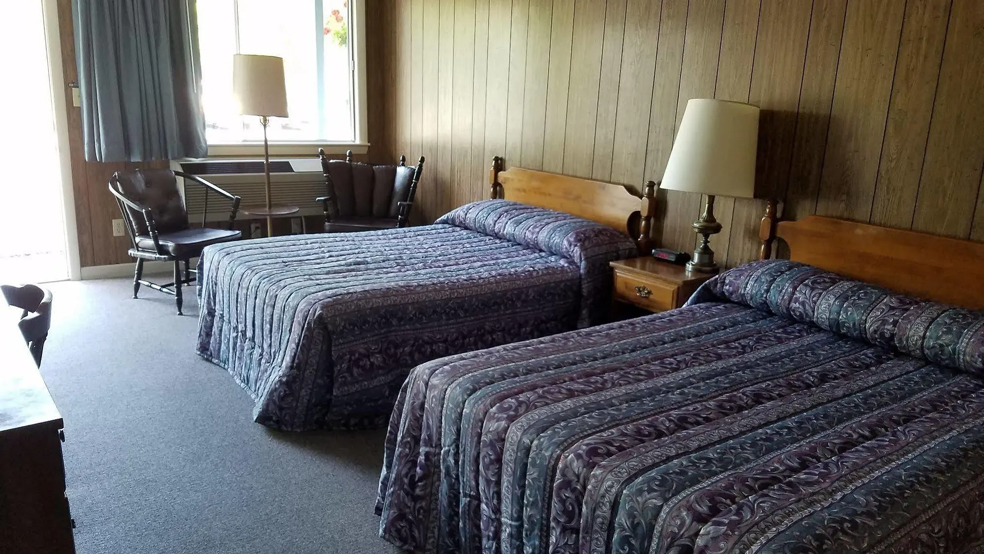Anchorage Motel *