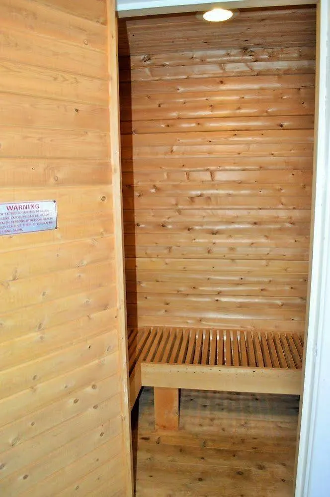 Heathwood Inn 3*