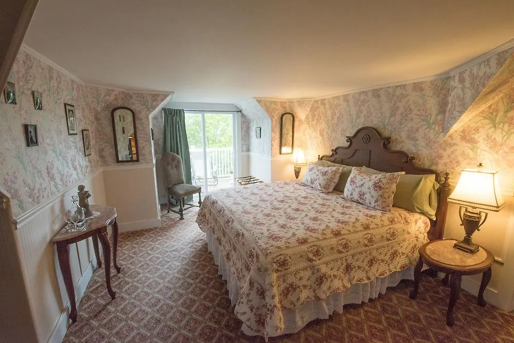 Cleftstone Inn 3*