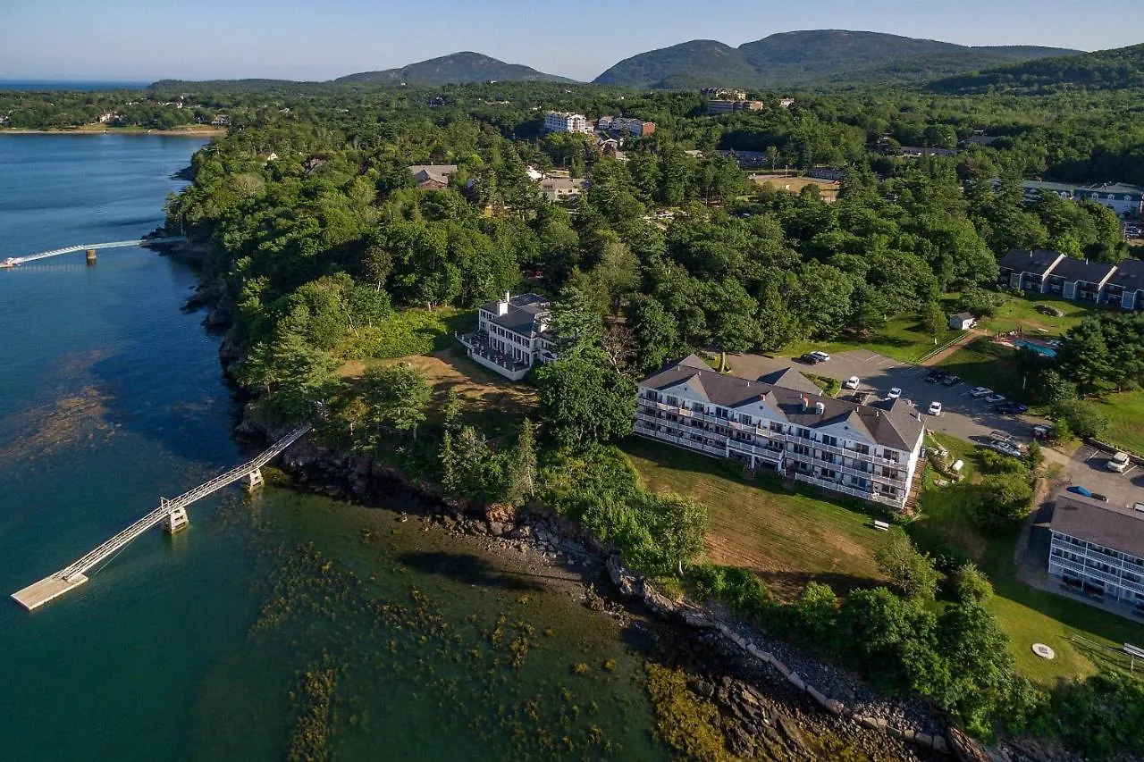 Bayview Отель 4*