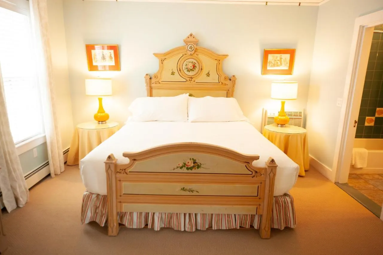 Oda ve Kahvaltı Yellow House 3*