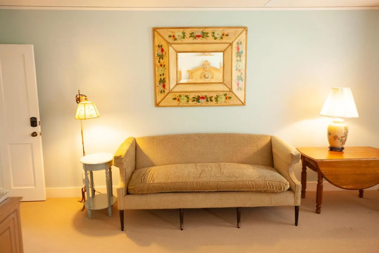 Yellow House 3* Bar Harbor
