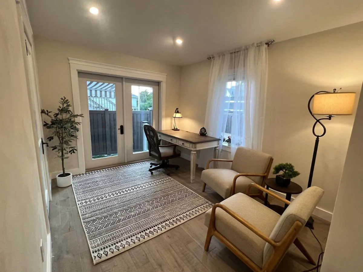 Holiday home The Reminisce Vacation 5br/3bt,downtown Bh *