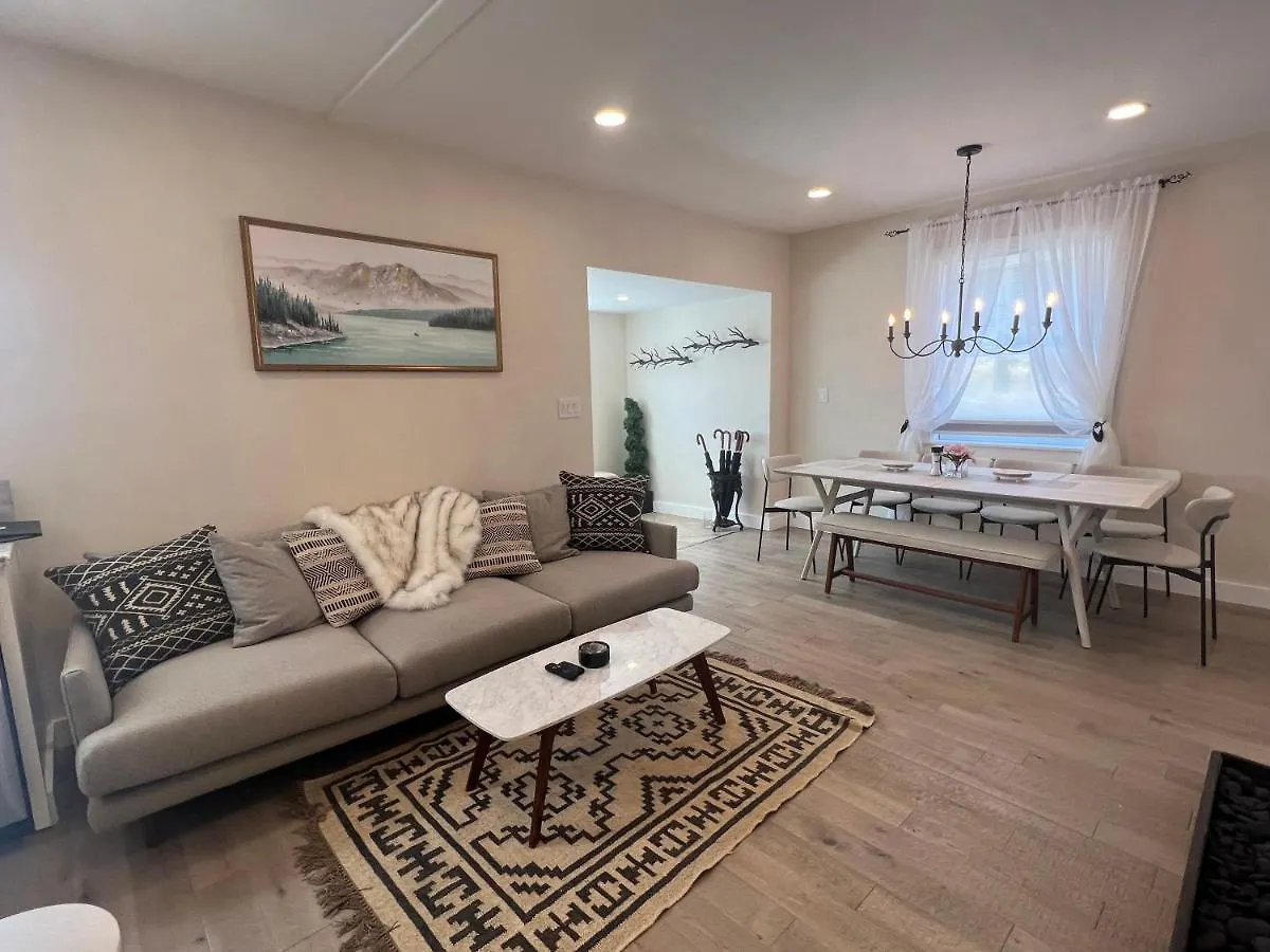 Holiday home The Reminisce Vacation 5br/3bt,downtown Bh