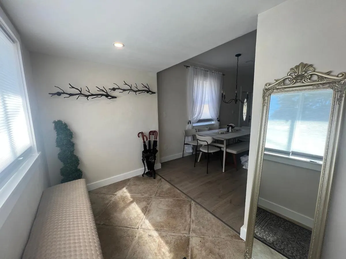 The Reminisce Vacation 5br/3bt,downtown Bh Bar Harbor