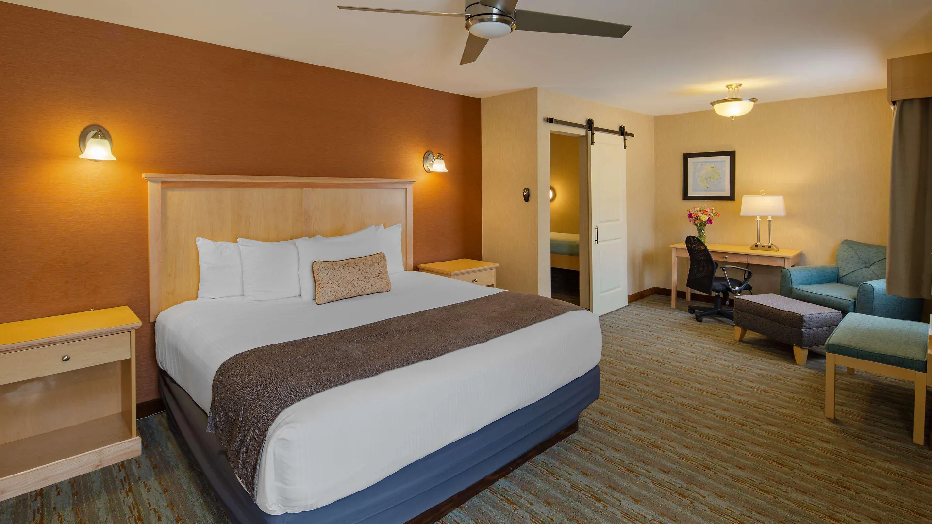 Western Acadia Park Motel 3*